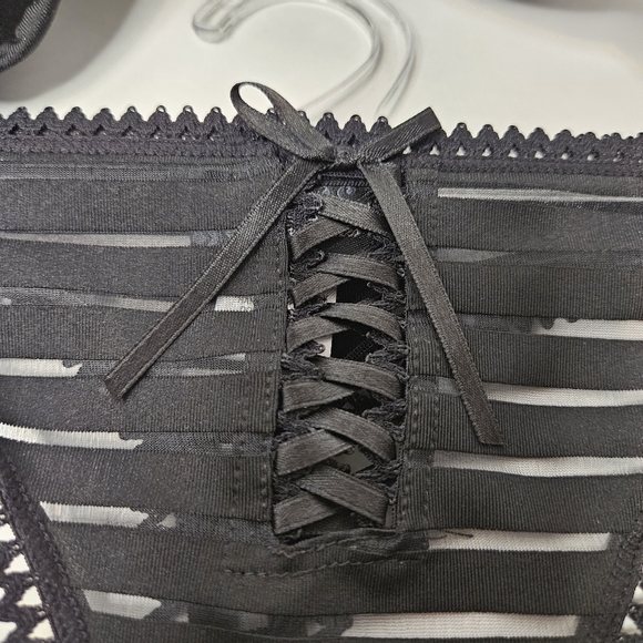 Rampage Intimates 2 Piece Set 34C/M Black Bra Underwear Panty Thong NEW - Picture 12 of 17